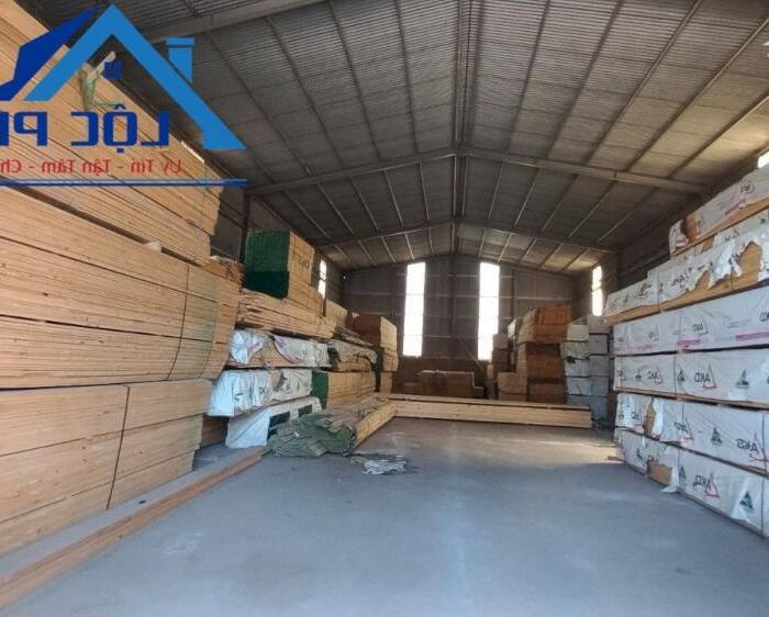 Hình ảnh Cho thuê kho xưởng 11.200m2 giá 240 triệu -Hố Nai 3-Trảng Bom-Đồng Nai 0