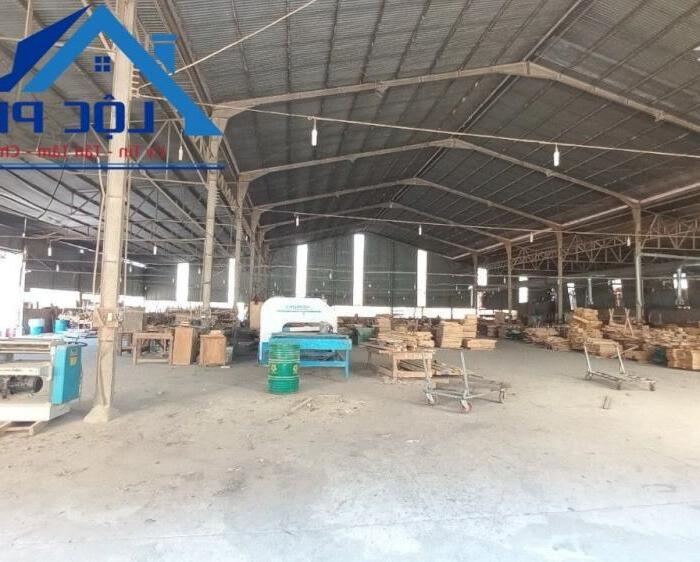 Hình ảnh Cho thuê kho xưởng 11.200m2 giá 240 triệu -Hố Nai 3-Trảng Bom-Đồng Nai 1