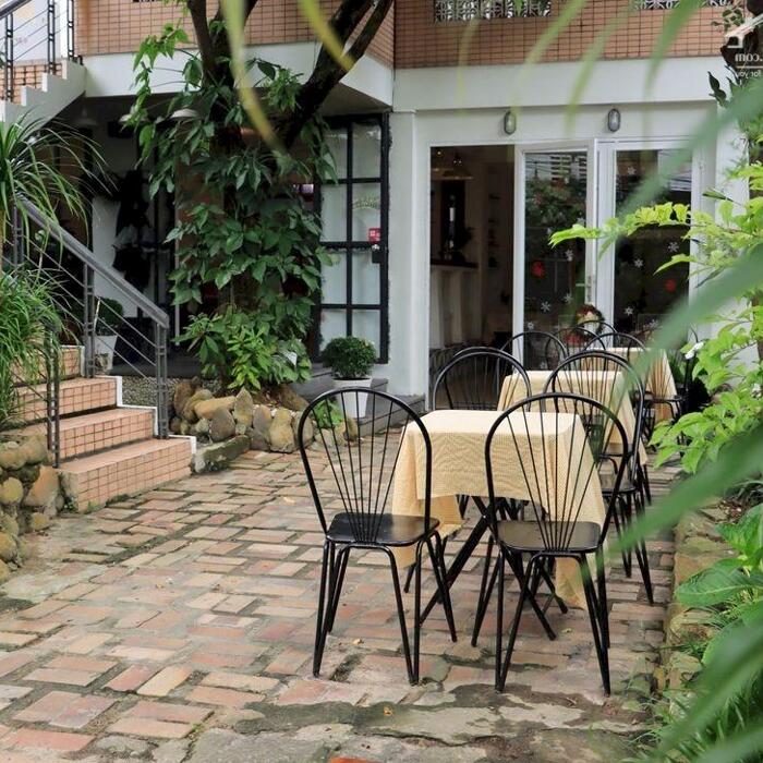 Hình ảnh Cần sang Homestay cafe sân vươn kiệt Chế Lan Viên- gần chơ Bắc Mỹ An,khu An Thượng 1