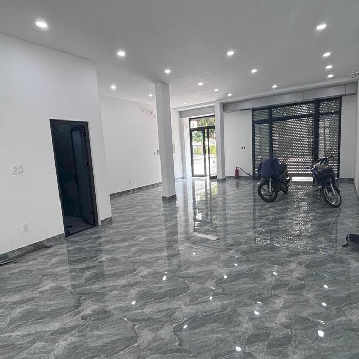 Hình ảnh NHÀ PHỐ 126M2 HOÀN THIỆN CHO THUÊ THEO TẦNG DIỆN TÍCH SIÊU RỘNG-0903257578 6