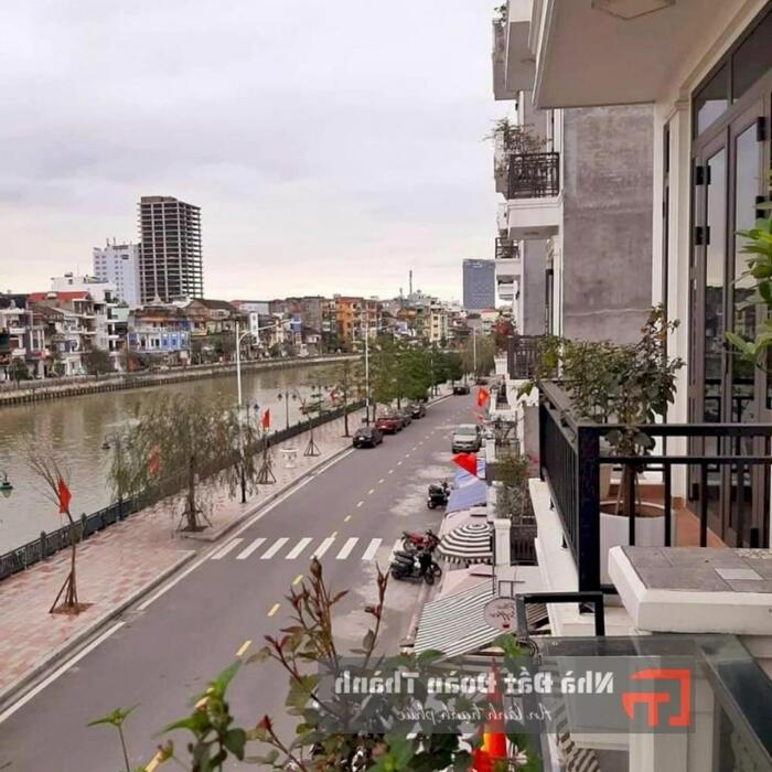 Hình ảnh Lô góc mặt đường Thế Lữ view sông Tam Bạc có dòng tiền cho thuê hàng tháng 2