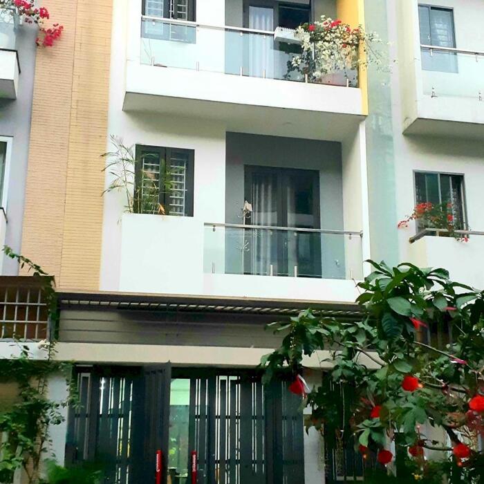 Hình ảnh Nhà phố Trệt 3 lầu , jamona city , DT: 5x17 đường đào trí ,Q7 , cạnh phú mỹ hưng , SHR GIẢM GIÁ 13 tỷ 0