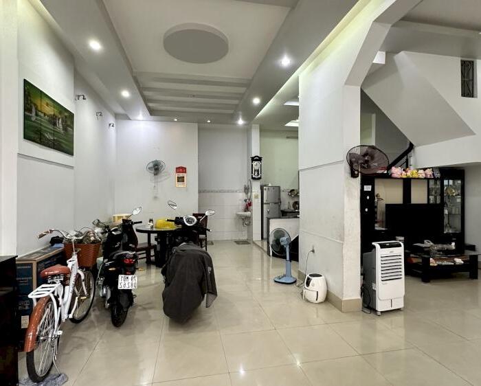 Hình ảnh Bán Nhà Sau Trạm Đăng Kiểm Vĩnh Hoà Nha Trang 80m2 5