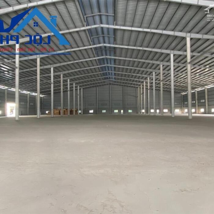 Hình ảnh Cho thuê kho xưởng 10.000m2 giá 650 triệu gần KCN Thạnh Phú-Vĩnh Cửu-Đồng Nai 0