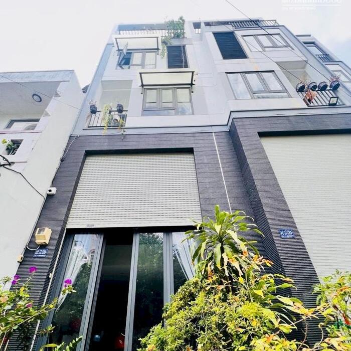 Hình ảnh Gấp bán nhà mới, 5 tầng BTCT, khu VIP đường Lê Quang Định, SHR. 0