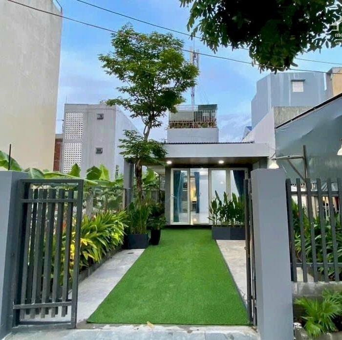 Hình ảnh Cho thuê nhà villa sân vườn có khuôn viên khu Nam Việt Á, 1PN đủ nội thất, 100m2, giá 8tr/ tháng, LH 0905634619 1