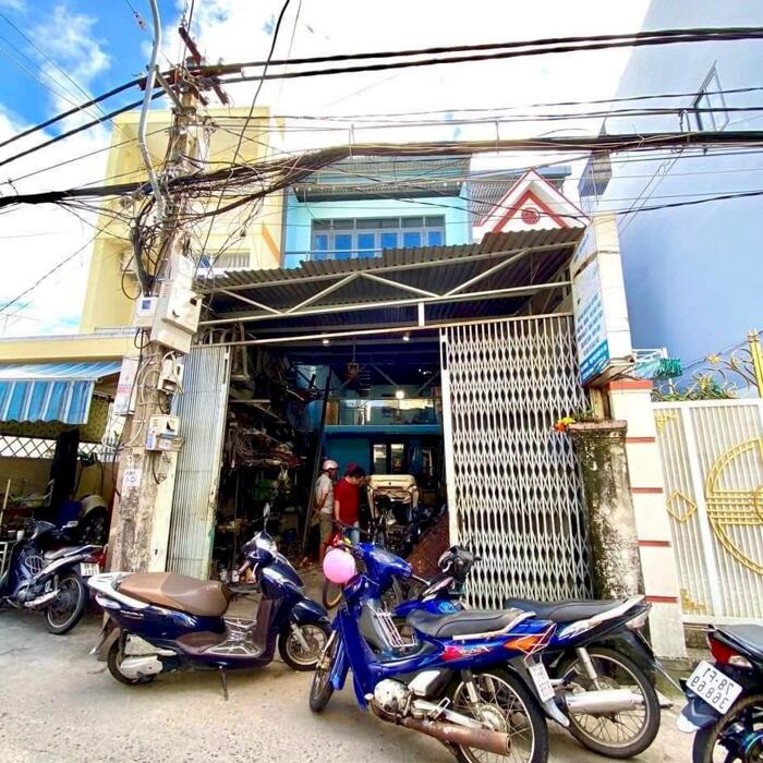 Hình ảnh cần bán nhà 3 tầng mặt tiền đường Phan Đình Giót phường Phương sài nha trang giá 5 tỷ 050 3