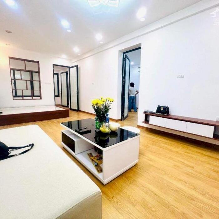 Hình ảnh Bán nhà vip khu phân lô tái định cư Phú Diễn, 80m2, mặt tiền quyền lực, ôtô tránh, 18,9 tỷ 0