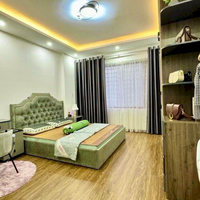 Hình ảnh Bán Nhà Sài Đồng, Long Biên 5T, 33m2 giá 4,25 tỷ (ngõ thông trước nhà) 1