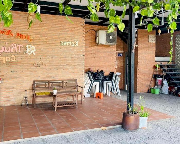 Hình ảnh sang nhượng quán cafe sân vườn góc 2 mặt tiền đường lớn ngay tỉnh lộ 9, long an 1