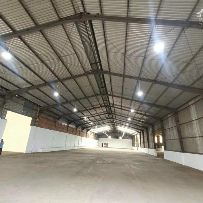 Hình ảnh Cho thuê Xưởng 2400 m2 , giá 55 triệu /tháng , tại Mỹ phước , bến cát , bình dương 0