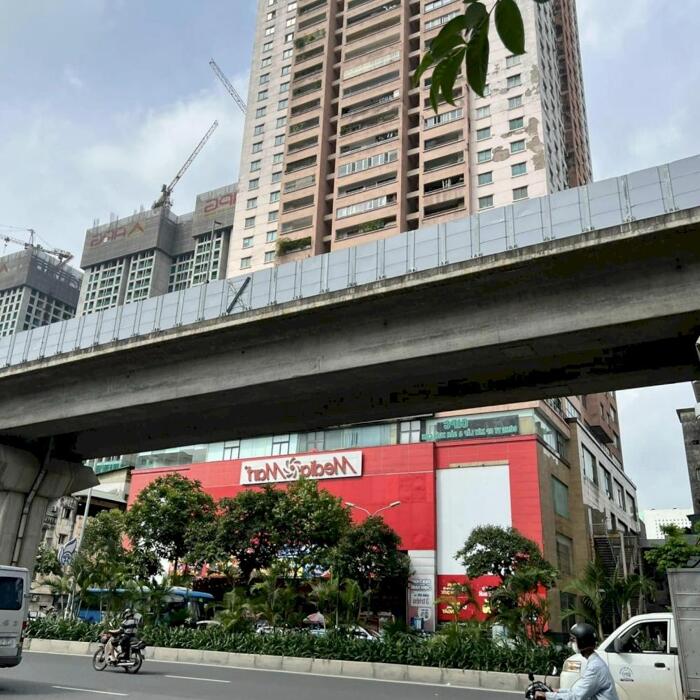 Hình ảnh Nhà mặt phố Trần Phú-Hà Đông, vỉa hè mênh mang trước phố Ao Sen kinh doanh đỉnh cao 1
