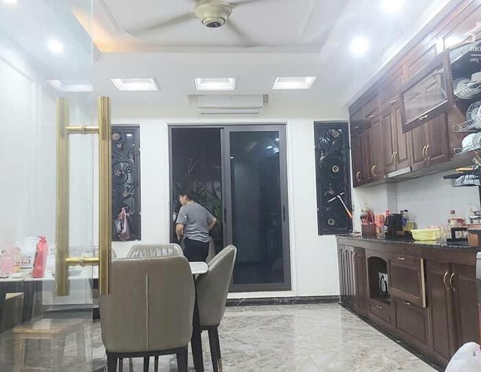 Hình ảnh Bán nhà Tôn Đức Thắng 32m2 nhà chắc chắn sổ riêng giá hợp lý 3.9 tỷ 0