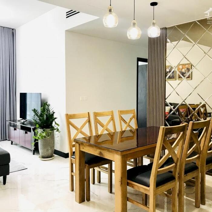 Hình ảnh HOT HOT! cho thuê căn hộ 2PN 94m2 Empire City 16