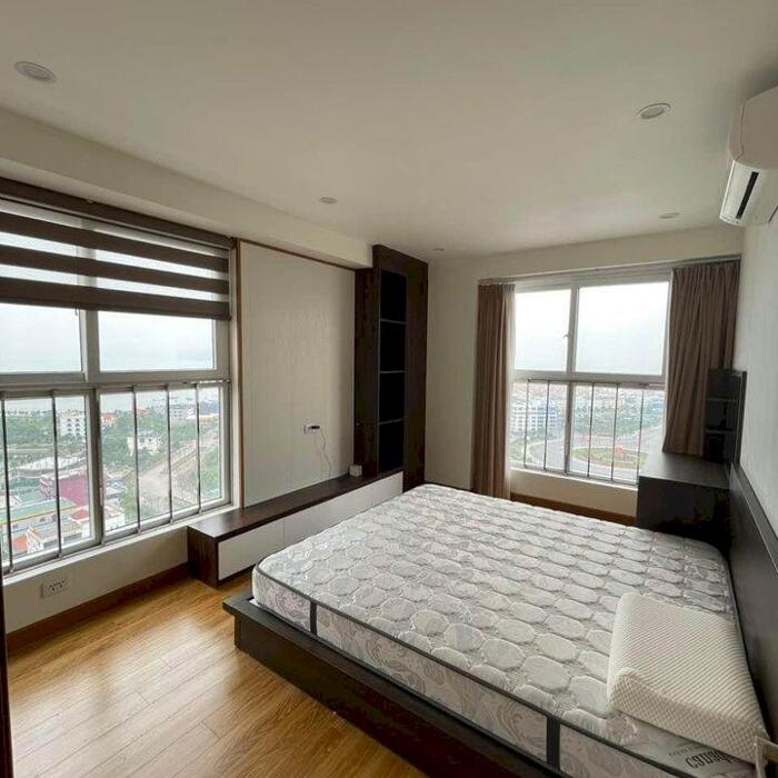 Hình ảnh Chính chủ cần bán căn hộ 3Pn 102m2 View chính Biển Tòa C Newlife trung tâm du lịch Bãi Cháy, Hạ Long. Lh: 0888766676 4