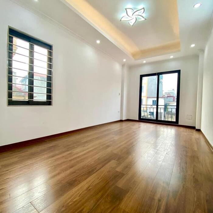 Hình ảnh Bán nhà Đội Cấn 42m2 nhà đẹp nở hậu khu dân trí cao 6.5 tỷ 2