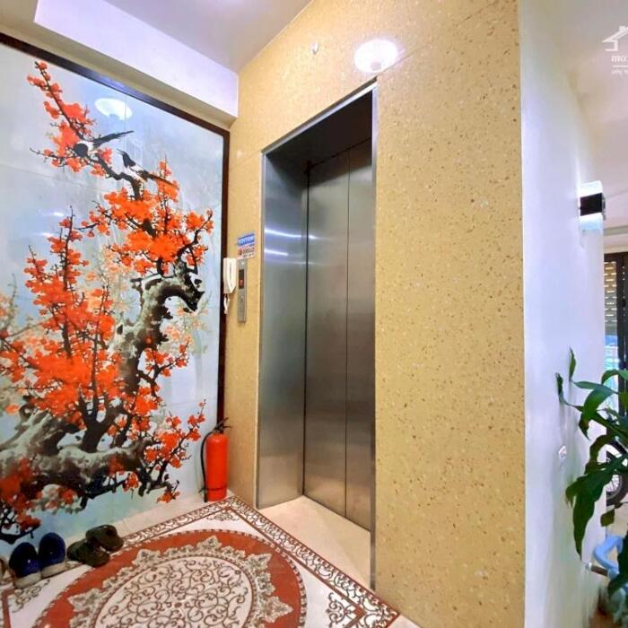 Hình ảnh Bán 90/100m8T Apartment 9 Căn Hộ MT 5m VIEW Hồ 29 Tỷ Trịnh Công Sơn. 0