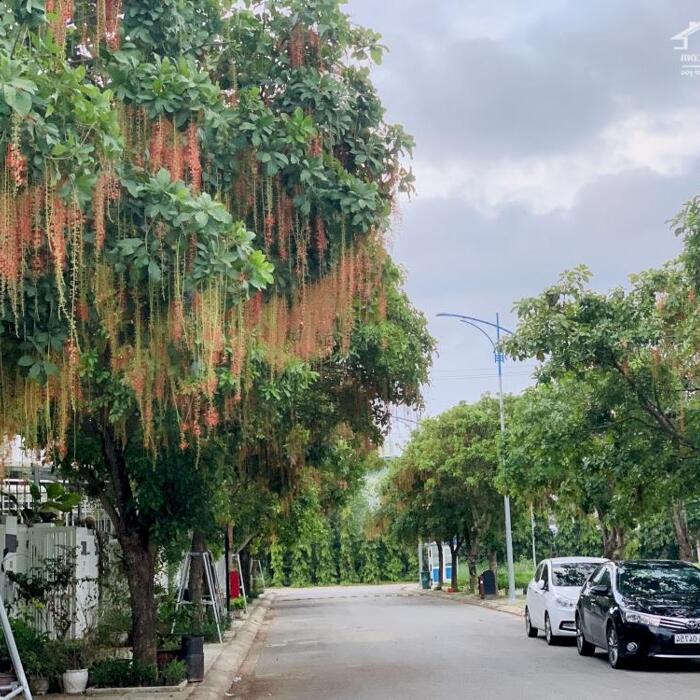 Hình ảnh Cho thuê căn nhà mới hoàn thiện 3 tầng tại khu đô thị VSIP Quảng Ngãi có 2 phòng ngủ rộng đầy đủ nội thất 3