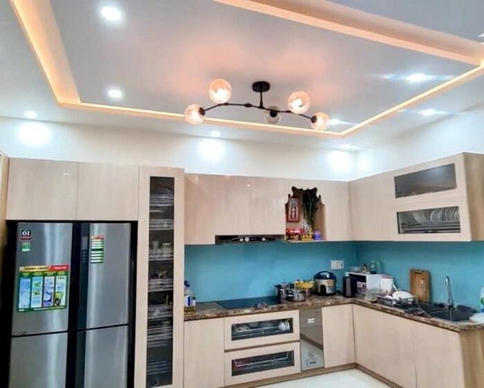 Hình ảnh CHO THUÊ NHÀ 3 TẦNG KĐT PHƯỚC LONG A, 96M2, MT: 5M FULL NỘI THẤT 15TR/ THÁNG 1