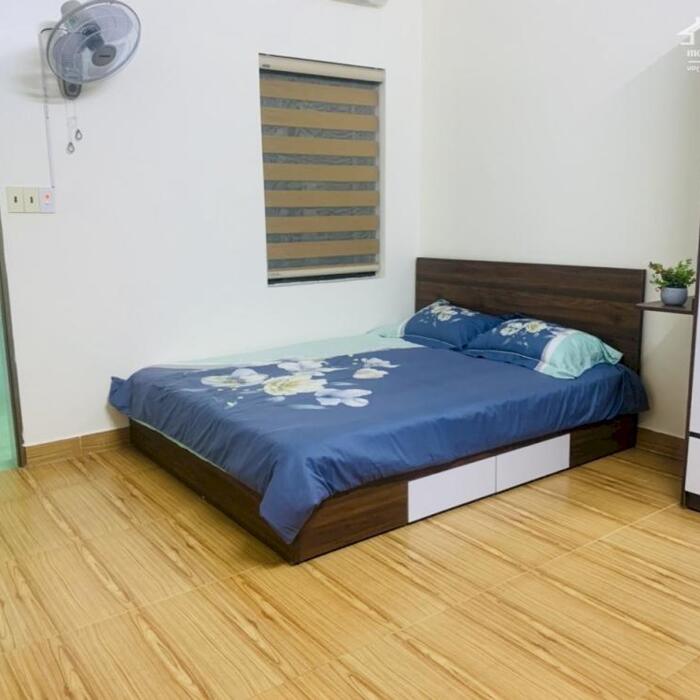 Hình ảnh Cho thuê nhà tuyến 2 Văn Cao, 4 ngủ khép kín, DT: 90m2. 8