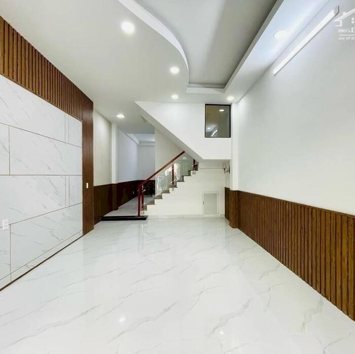 Hình ảnh Hàng Hiếm 2 Lầu (80m2) – 8.9 Tỷ - Khu Bàu Cát - Nguyễn Hồng Đào – P.14, TB. 3