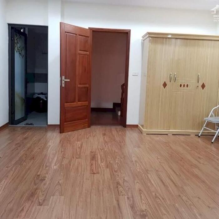 Hình ảnh Cần Bán Nhà Cổ Linh, Long Biên 45m2, 5T giá 6,63 tỷ ( ô tô vào nhà) 4