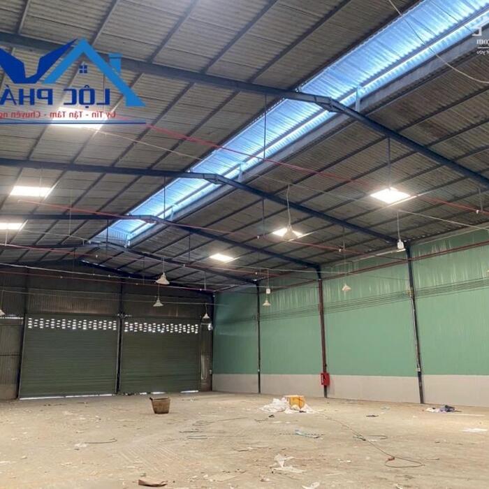 Hình ảnh Cho thuê nhà xưởng giá rẻ 2000m2 chỉ 60 triệu Thiện Tân-Vĩnh Cửu-Đồng Nai 3