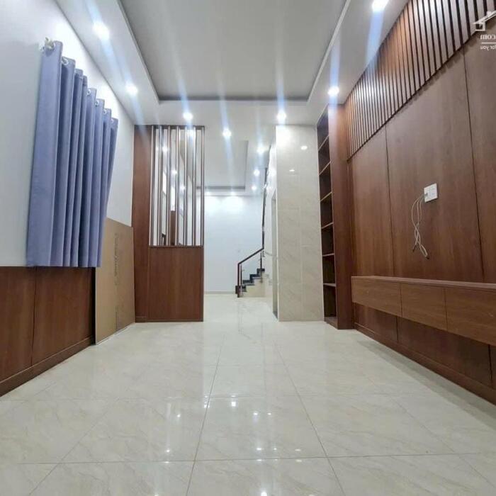 Hình ảnh Nhà Bùi Đình Tuý - Đinh Bộ Lĩnh ,50m2 , 4 tầng ,4 PN ,DT 12tr, PL chuẩn 2