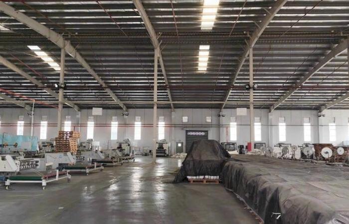 Hình ảnh Cho Thuê 11.000m2 Kho Xưởng Tại Bến Cát Bình Dương Giá 2.7usd 0