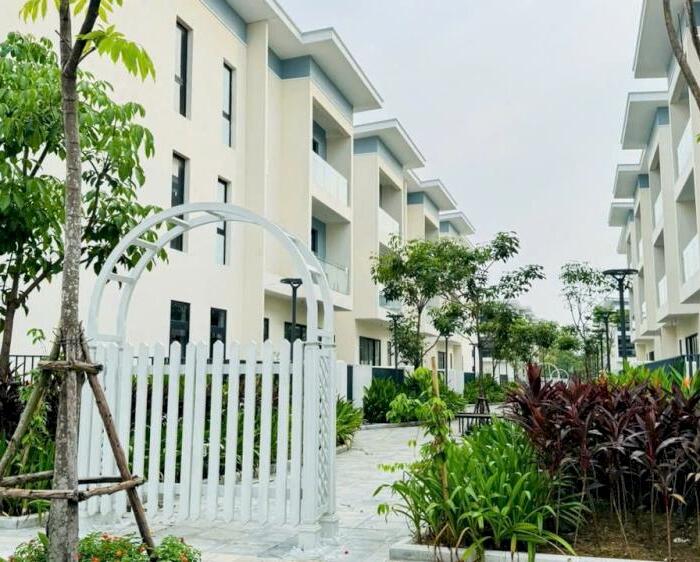 Hình ảnh LÔ GÓC HOA HẬU BIỆT THỰ AN QUÝ VILLA - TRỤC ĐƯỜNG RỘNG - ĐẸP NHẤT KHU 2