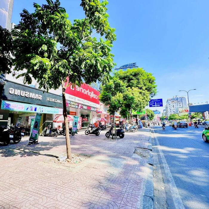 Hình ảnh Cho Thuê Toà Nhà Mặt Tiền: 185-187 Nguyễn Thái Học - Quận 1 ( DTSD: 1.420m2 ) 3