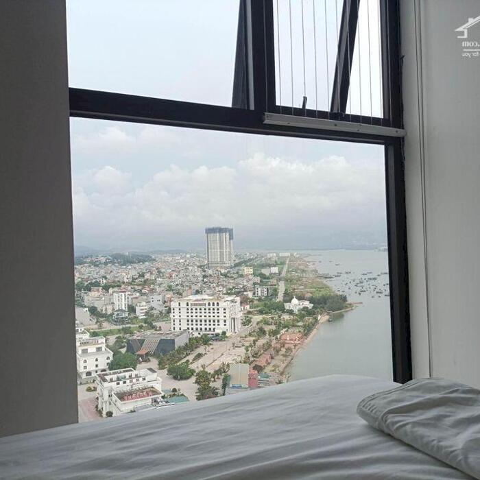 Hình ảnh Chính chủ thay đổi kế hoạch nên muốn bán căn hộ 2Pn 69m2 GREEN DIAMOND VIEW BIỂN NGẮM VỊNH HẠ LONG 4