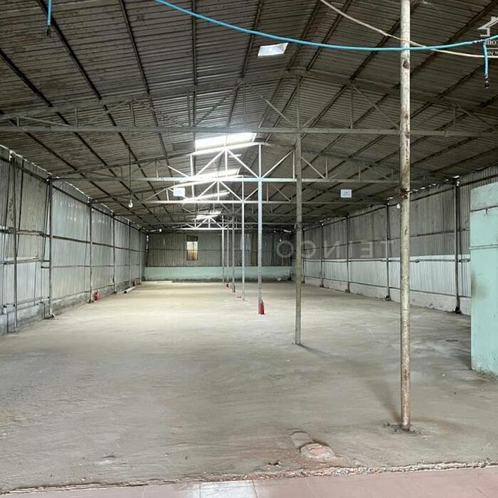 Hình ảnh Cho thuê kho xưởng bãi 878m² kho xây dựng 743m² trong khu công nghiệp Trà Nóc, P. Trà Nóc, Q. Bình Thuỷ, TP. Cần Thơ, pháp lý SKC, lộ Container, thuê 40 triệu/ tháng (buông thuế) 0