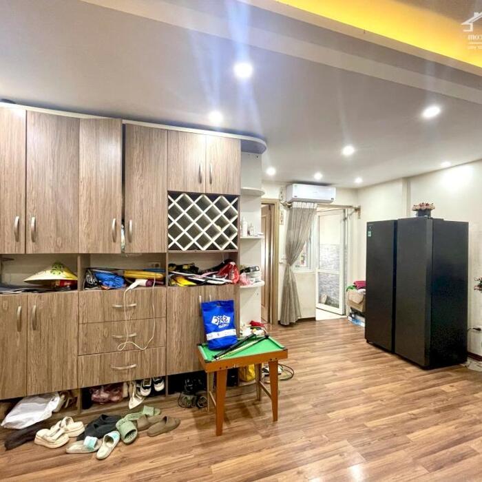 Hình ảnh Chính chủ cần bán căn hộ 70m 2 ngủ, full nội thất mới tinh tại KDT Thanh Hà Cienco 5 1