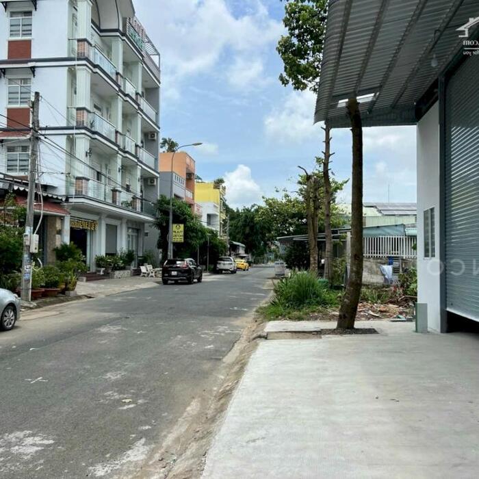 Hình ảnh Cho thuê kho xưởng 330m² mới hoàn thiện, trong KDC Long Thịnh, P. Phú Thứ, Q. Cái Răng, TP. Cần Thơ, thuê 15 triệu/ tháng 3