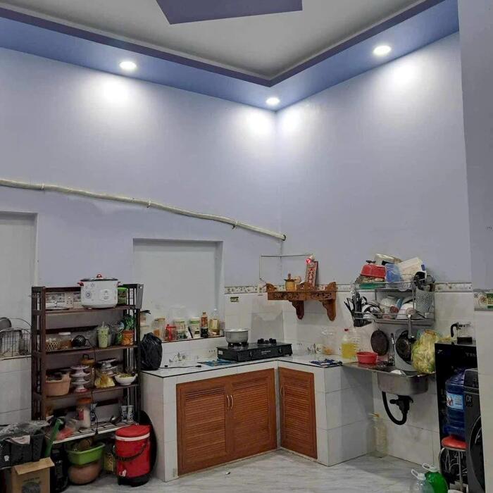 Hình ảnh bán gấp nhà 1 trệt 1lầu 75m2 giá 850triệu ngay cây xăng minh toàn đường tỉnh lộ 9 1