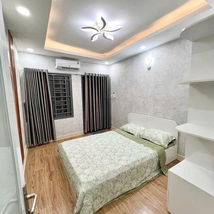 Hình ảnh Nhà đẹp LUNG LINH kv Lê Văn Sỹ, 40m2, 3.5T, AN SINH CỰC SƯỚNG, giá bất ngờ. 1