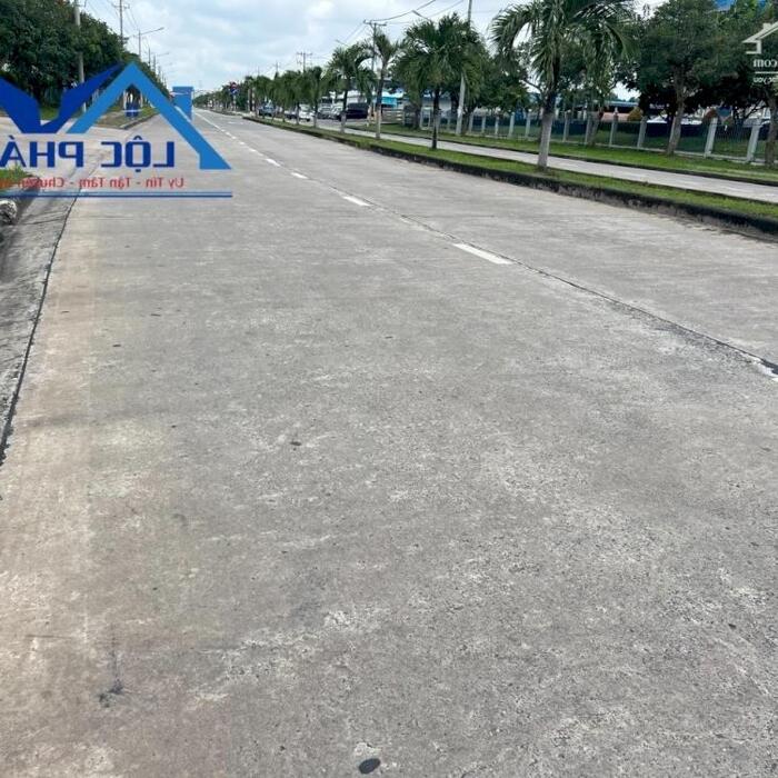 Hình ảnh Cho thuê xưởng 2.000m2 Long Bình Biên Hòa Đồng Nai. Giá 60 triệu 4