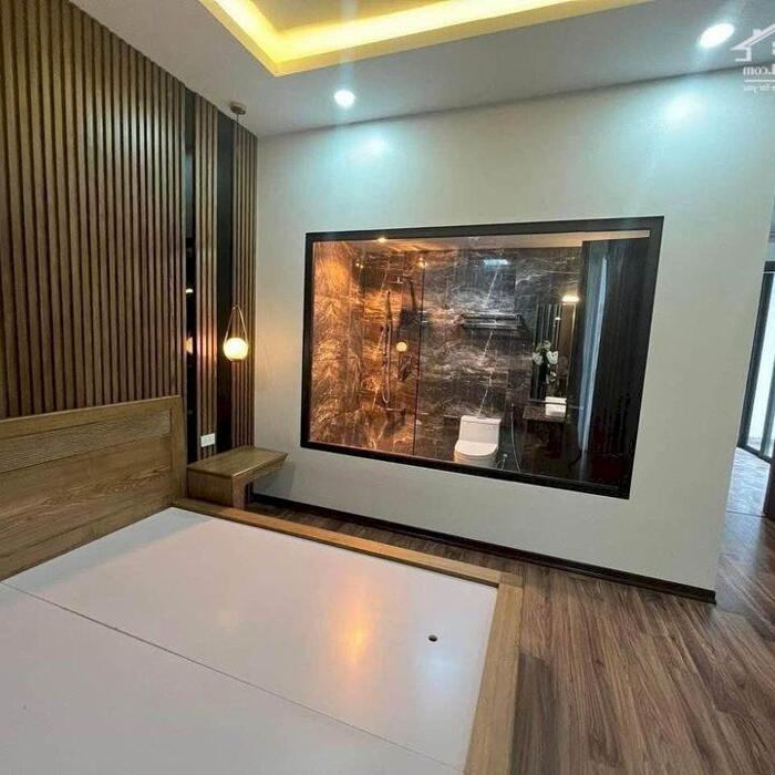 Hình ảnh Chính chủ bán nhà lô góc 3 mặt tiền 80m2 tại Cao Xanh, Hạ Long gần biển. 9