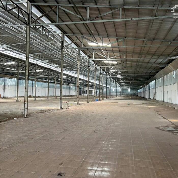 Hình ảnh Cho thuê kho xưởng 8.000m² có PCCC và điện 3 pha, mặt tiền đường Quốc Lộ 1A, T. Hậu Giang, lộ Container, thuê 40.000đ/ m²/ tháng (buông thuế) 1