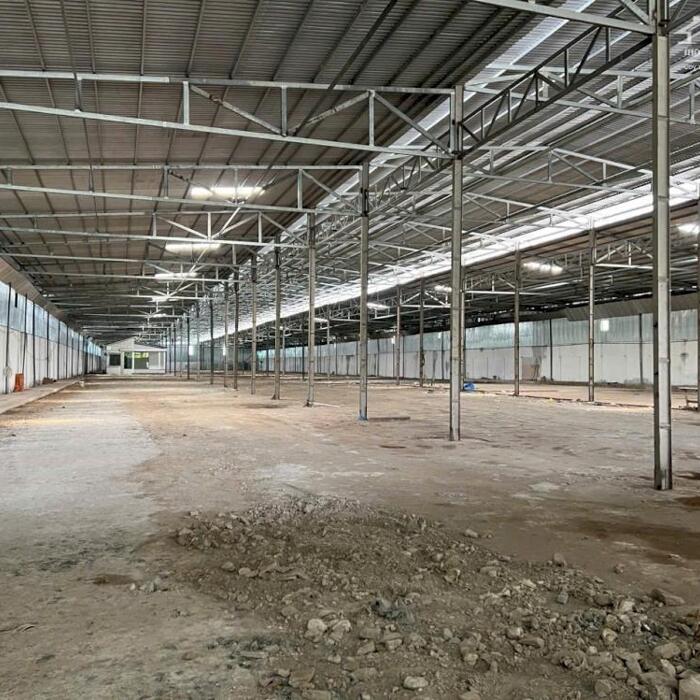 Hình ảnh Cho thuê kho xưởng 8.000m² có PCCC và điện 3 pha, mặt tiền đường Quốc Lộ 1A, T. Hậu Giang, lộ Container, thuê 40.000đ/ m²/ tháng (buông thuế) 2