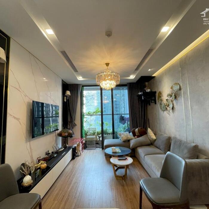 Hình ảnh Giá tốt nhất - Chính chủ bán căn hộ 2PN, 82m2, Full nội thất tại Vinhomes Metropolis Liễu Giai. 0