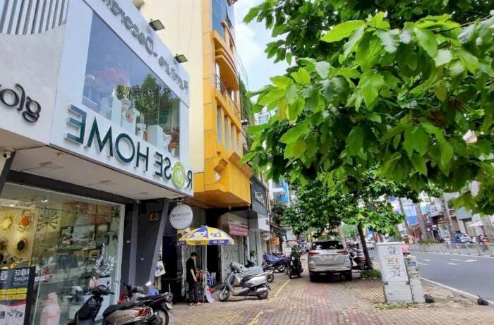 Hình ảnh Cho Thuê Nhà Mặt Tiền 83 Nguyễn Thị Minh Khai, P. Bến Thành, Q1, 450m2 Ngang 5m, Giá 88tr 0