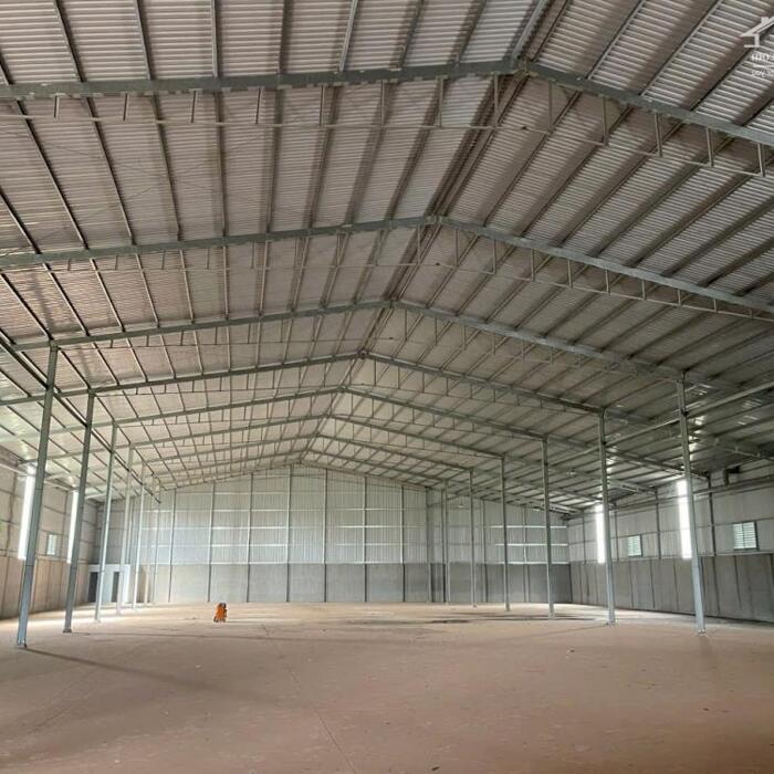 Hình ảnh Cho Thuê 2.100m2 Kho Xưởng Mới 100% Ngoài KCN Bến Cát Bình Dương 0