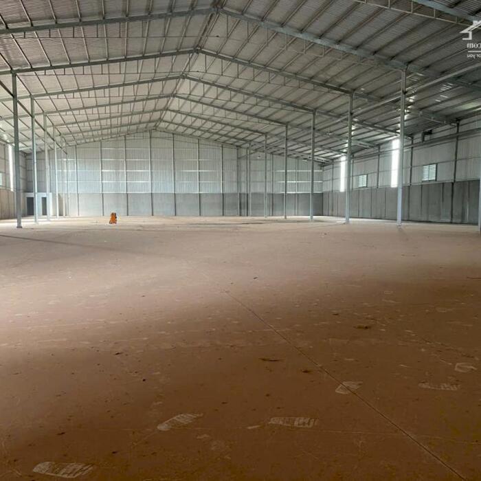 Hình ảnh Cho Thuê 2.100m2 Kho Xưởng Mới 100% Ngoài KCN Bến Cát Bình Dương 1