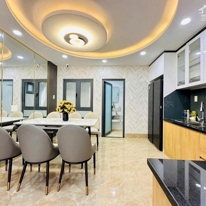 Hình ảnh Bán Nhà 134m2 đường Nguyễn Văn Đậu P11 Bình Thạnh, Hẻm xe tải 8 mét, Quá tốt để đầu tư LH 0352532539 0