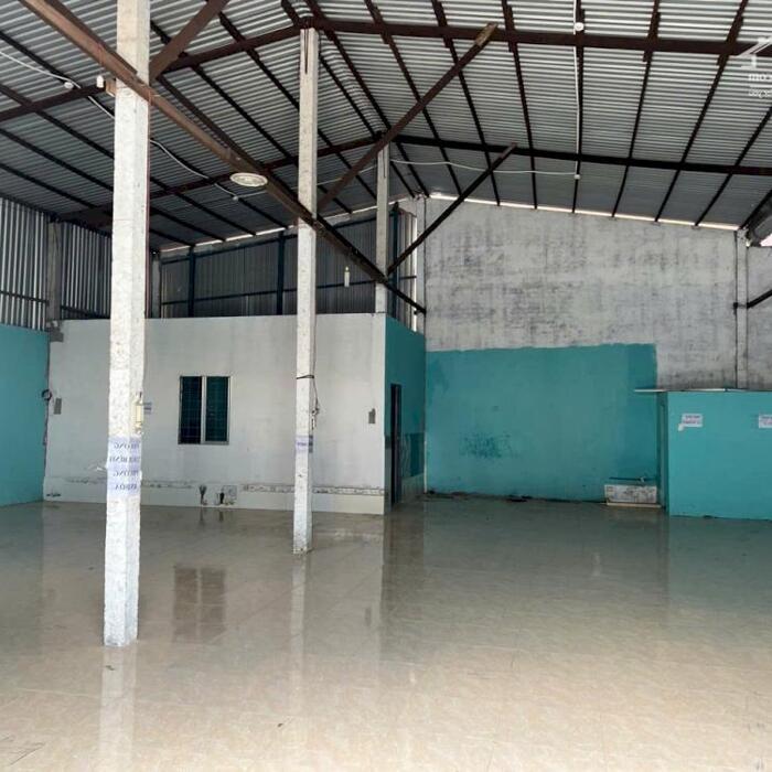 Hình ảnh Cho thuê kho xưởng 170m² có PCCC và điện 3 pha, gần vòng xoay mới Hoàng Quốc Việt, P. An Bình, Q. Ninh Kiều, TP. Cần Thơ, thuê 10 triệu/ tháng 1