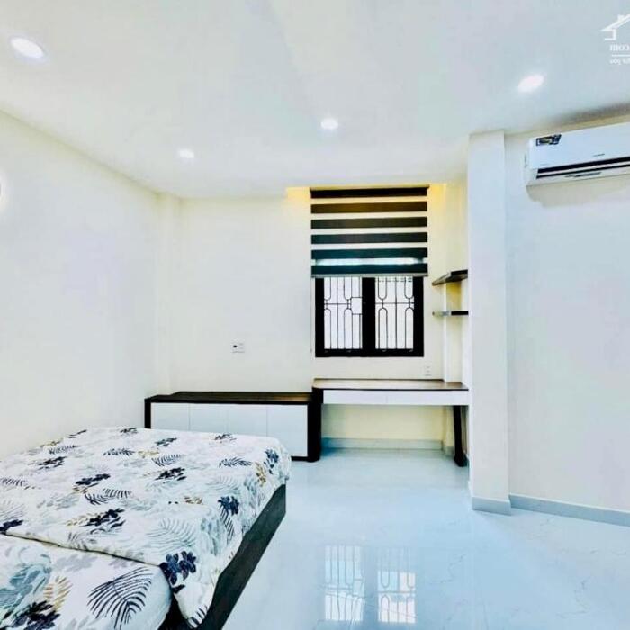 Hình ảnh Bán nhà hẻm 4m thông Phan Văn Trị 60m2 full nội thất, 4 tầng đường thông giá chỉ 6.85 tỷ 7