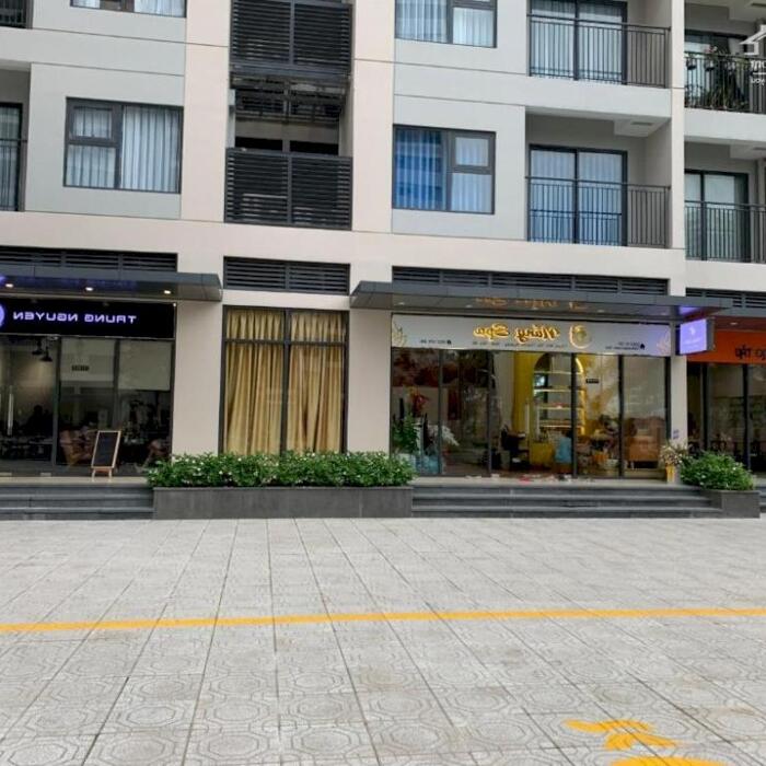 Hình ảnh Shophouse Khối Đế VINHOMES GRAND PARK CĂN GÓC VỊ TRÍ ĐÔNG ĐÚC 0