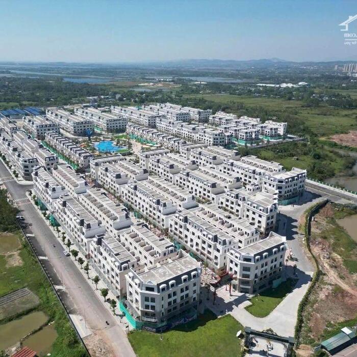 Hình ảnh Suất ngoại giao Liền kề Vinhomes Móng Cái Golden Avenue, hỗ trợ ngân hàng: 3 năm không lãi, 4 năm không lo gốc. 4